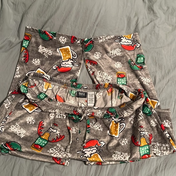 Men’s Pajama Pants - Picture 2 of 2